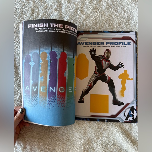 New Marvel Giant Sticker Activity Book - Picture 5 of 7